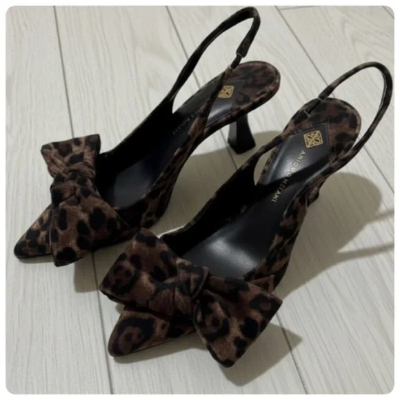 ANTONIO MELANI LENORE VELVET LEOPARD BOW SLINGBACK PUMPS SIZE 7 1/2 - Picture 11 of 16
